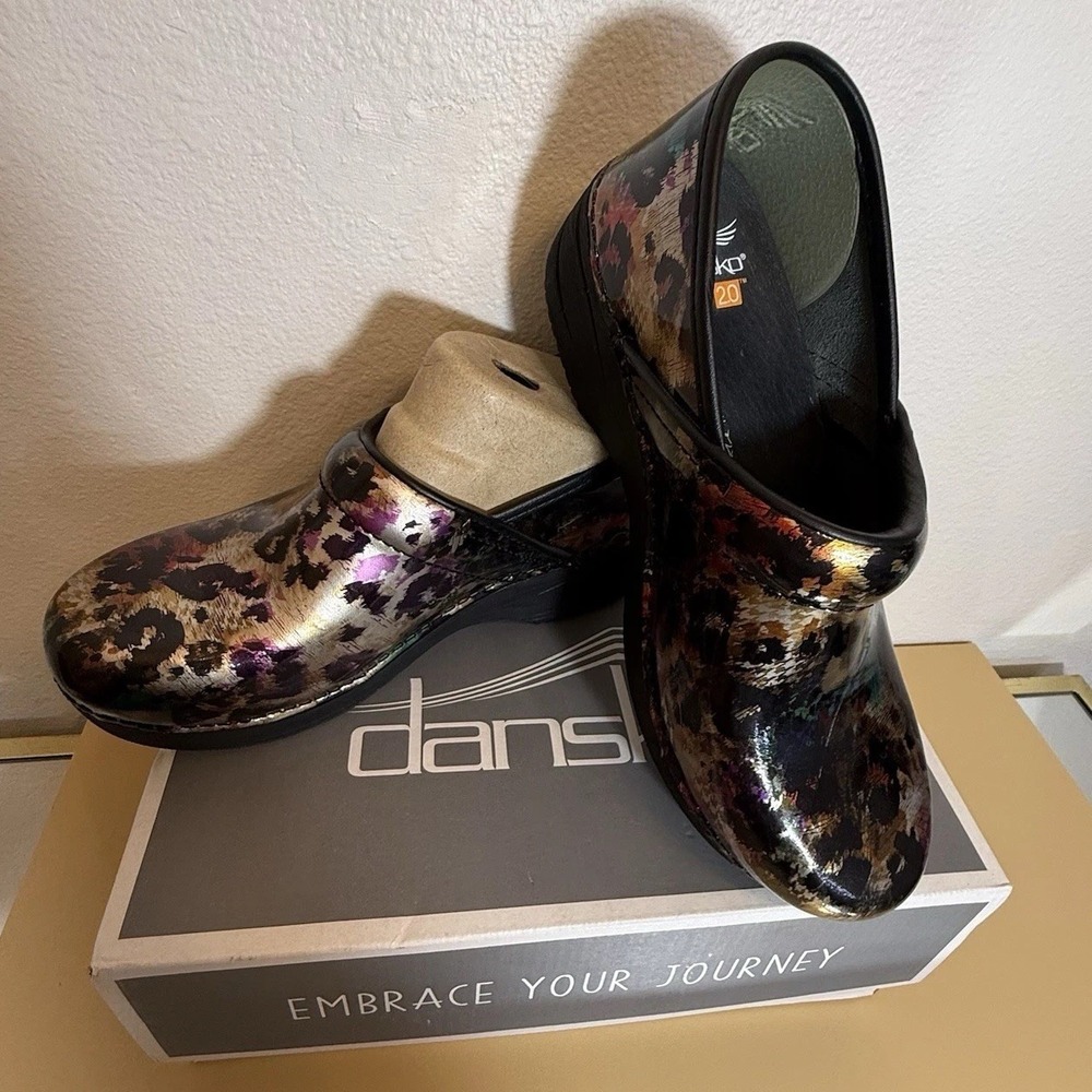 NEW Box Dansko XP 2.0 Clog Multi Color Leopard Swirl Nurse Doctor EU 38 US 7.5/8 - Picture 8 of 16
